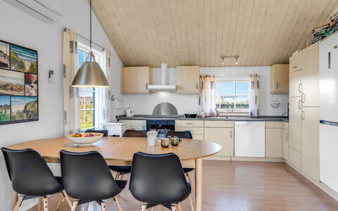 Winona - 600M from the Sea: Wood, Interior Design, Ceiling, Kitchen & Dining Room Table, Home, Furniture, Chair, Living Room, Dining Room, Wood Flooring