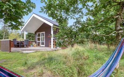 Unge - 2.9Km from the Sea