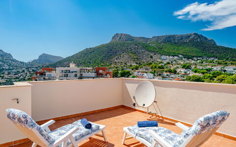 Mascarat: Green, Leaf, Plant, Tree, Biome, Grass, Leisure, Woody Plant, Urban Design, Tints And Shades