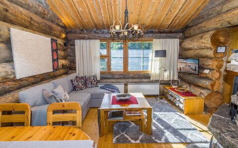 Kelokanerva: Wood, Ceiling, Interior Design, Log Cabin, Room, Cottage, Living Room, Wood Stain, Hardwood, Natural Material