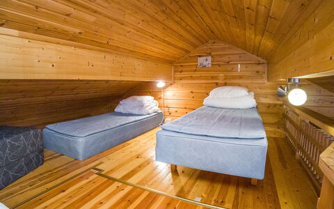Operomukka 5: Cottage, House, Home, Garden Buildings, Siding, Log Cabin, Farmhouse, Estate, Shed, Yard