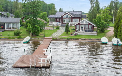 Villa Sirpia: House, Home, Cottage, Watercraft, Boat, Estate, Lake, Porch, Farmhouse, Boats And Boating--Equipment And Supplies