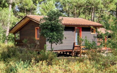 Accommodation:&nbsp;Les Sentes 643.2