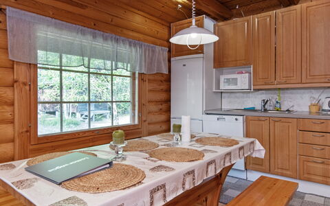 Karhupirtti: Wood, Ceiling, Interior Design, Flooring, Floor, Kitchen, Countertop, Plumbing Fixture, Sink, Room