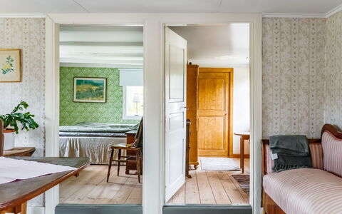 Blistorp: Table, Furniture, Wood, Flooring, Floor, Door, Chair, Hardwood, Living Room, Shade