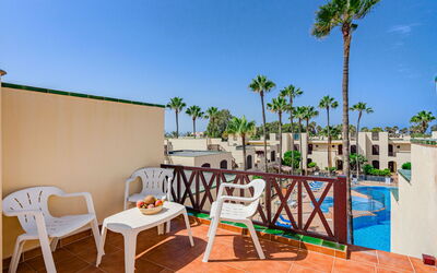 Tagoro Solarium & Pool View