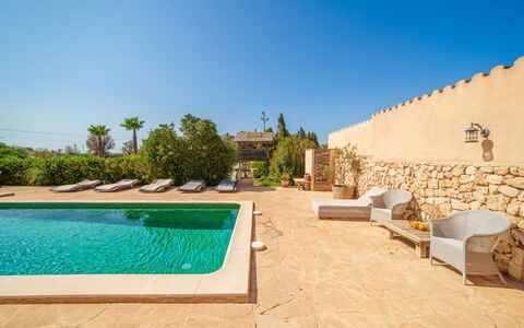 San Blai Llum de Sal: Water, Sky, Plant, Building, Azure, Tree, Land Lot, Swimming Pool, Arecales, Shade
