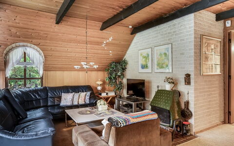 Adina - from the Sea: Furniture, Interior Design, Wood, Couch, Ceiling, Flooring, Living Room, Floor, Home, Light Fixture