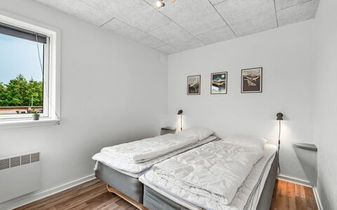 Amine - 300M to the Fjord: Ceiling, Flooring, Bedroom, Floor, Interior Design, Room, Bedding, Bed Sheet, Bed, Light Fixture