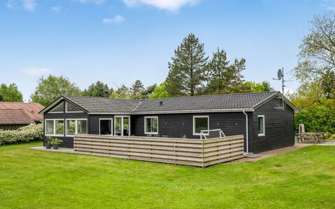 Amine - 300M to the Fjord: Cottage, Roof, Siding, Lawn, Estate, Yard, Garden, Garden Buildings, Farmhouse