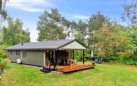 Lavrans - 1Km from the Sea: Roof, House, Home, Cottage, Door, Siding, Deck, Porch, Plank, Hardwood