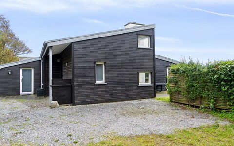 Nilson - 50M from the Sea: Grass, Wood, Rural Area, Shrub, Cottage, Roof, Plain, Land Lot, Home, Groundcover