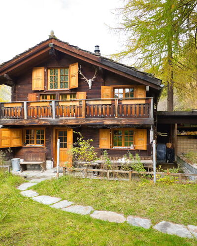 Lätthaus Rot