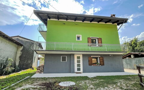 Delle Maschere: Cloud, Sky, Property, Plant, Building, Window, Wood, Land Lot, House, Residential Area