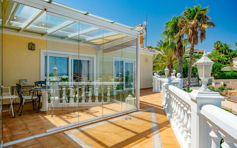 Marques: Sky, Property, Plant, Building, Window, Azure, Architecture, Interior Design, Shade, Porch