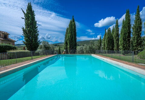 La Tesa Country House With Pool S. Gimignano: Blue, Swimming Pool, Eco Hotel, Landscaping, Hacienda, Evergreen, Larch, Villa