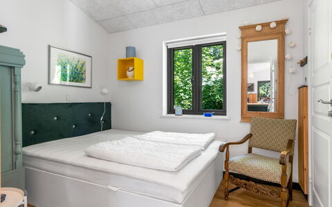 Duco - 780M from the Sea: Furniture, Interior Design, Bed, Bedroom, Wall, Flooring, Wood, Floor, Ceiling, Bedding