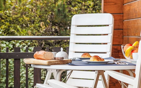 Chalet Soleil: Table, Furniture, Tableware, Food, Wood, Orange, Outdoor Furniture, Chair, Outdoor Table, Folding Chair