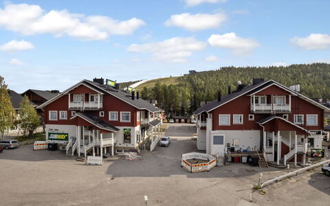 Leviraitti 4 a 4: Cottage, House, Home, Garden Buildings, Siding, Log Cabin, Farmhouse, Estate, Shed, Yard