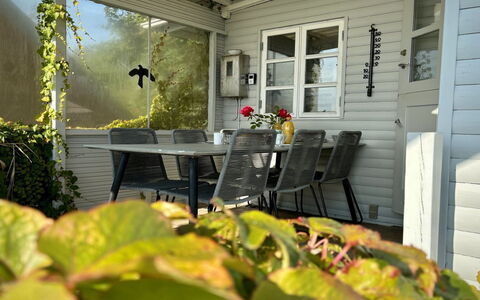 Drifa - 20M from the Sea: House, Home, Roof, Residential Area, Cottage, Estate, Farmhouse, Lawn, Landscaping, Siding