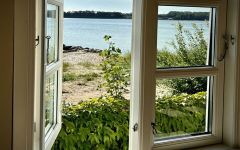 Drifa - 20M from the Sea: House, Home, Roof, Residential Area, Cottage, Estate, Farmhouse, Lawn, Landscaping, Siding
