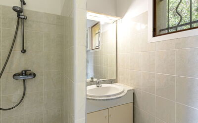 Accommodation:&nbsp;Murticcio 2 200.2