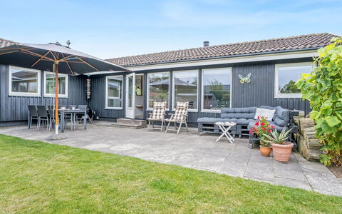 Tenho - 150M from the Sea: Home, Cottage, Porch, Siding, Farmhouse, Outdoor Structure