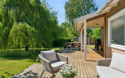 Jovana - 150M to the Fjord: Wood, Roof, Architecture, Home, House, Cottage, Siding, Hardwood, Slope, Estate