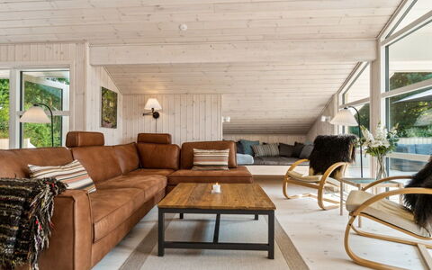 Vamika - 300M from the Sea: Couch, Furniture, Interior Design, Wood, Flooring, Living Room, Ceiling, Wood Flooring, Floor