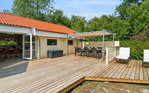 Vamika - 300M from the Sea: Wood, Deck, Hardwood, Shade, Wood Stain, Plank, Cottage, Porch, Outdoor Structure, Outdoor Furniture