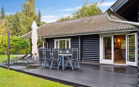 Hjorthung - 2Km from the Sea: Apartment, Condominium, Estate, Balcony, Villa, Hotel