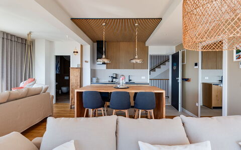 Grandview: Furniture, Table, Property, Couch, Building, Decoration, Window, Chair, Textile, Picture Frame