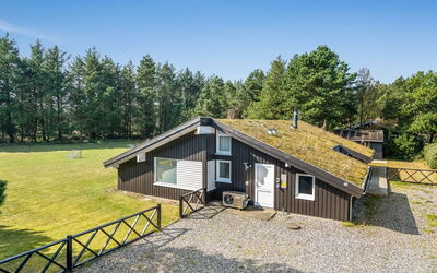 Arild - 900M from the Sea