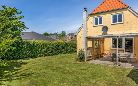 Slavomira - 12Km from the Sea: Estate, Farm