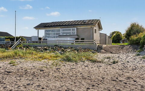 Diderik - 5M from the Sea: Sky, Cloud, Roof, Landscape, House, Land Lot, Ecoregion, Cottage, Home, Rural Area
