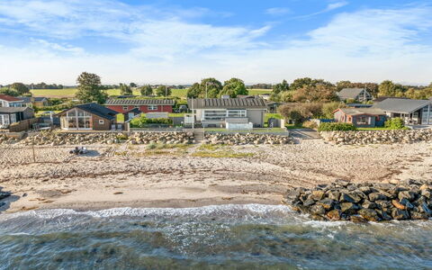Diderik - 5M from the Sea: Coast, Shore, Landscape, House, Home, Coastal And Oceanic Landforms, Beach, Sea, Cottage, Sand
