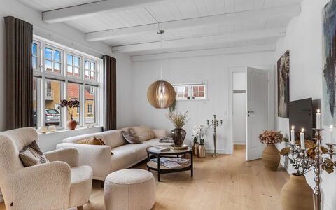 Alexi - 500M from the Sea: Flooring, Interior Design, Furniture, Wood, Floor, Ceiling, Wood Flooring, Living Room, Home, Couch