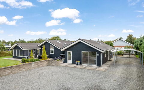 Billa - 450M from the Sea: Cottage, Shed, Hut, Farmhouse, Prairie, Shack, Barn, Log Cabin, Garden Buildings