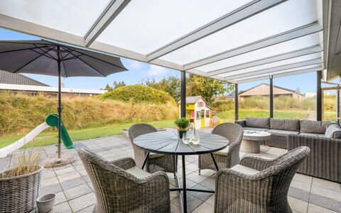 Billa - 450M from the Sea: Cottage, Shed, Hut, Farmhouse, Prairie, Shack, Barn, Log Cabin, Garden Buildings