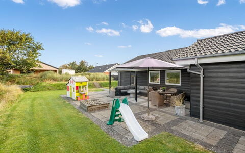 Billa - 450M from the Sea: Cottage, Shed, Hut, Farmhouse, Prairie, Shack, Barn, Log Cabin, Garden Buildings