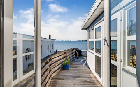 Thermund - 5M from the Sea: Wood, Home, Porch, Deck, Hardwood, Roof, Wood Stain, Wood Flooring, Eco Hotel