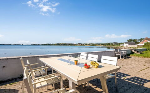 Thermund - 5M from the Sea: Wood, Home, Porch, Deck, Hardwood, Roof, Wood Stain, Wood Flooring, Eco Hotel
