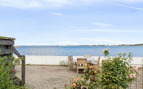 Thermund - 5M from the Sea: Wood, Home, Porch, Deck, Hardwood, Roof, Wood Stain, Wood Flooring, Eco Hotel
