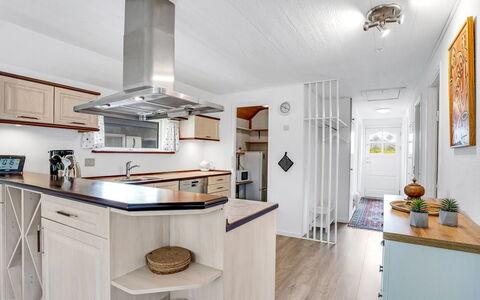 Frida - 125M from the Sea: Wood, Furniture, Apartment, Room, Ceiling, Wood Stain, Chair, Hardwood, Varnish, Lumber