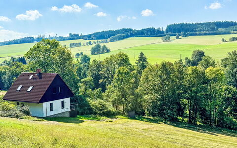 Green Valley Park Stárkov 8: Cloud, Sky, Building, Plant, Window, Tree, House, Facade, Roof, Landscape