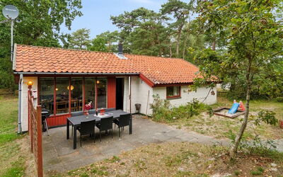 Zoya - 300M from the Sea