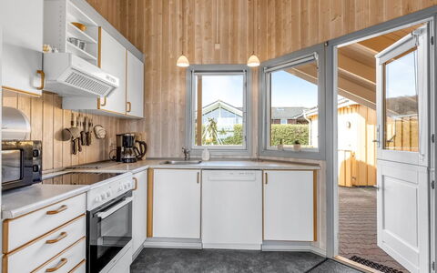 Halla - 250M from the Sea: Wood, Ceiling, Interior Design, Home, Kitchen, Major Appliance, Room, Light Fixture, Wood Stain, Countertop