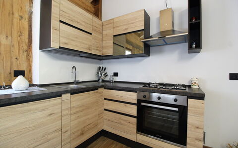 Baita La Ciamorza, Dolomiti, Veneto: Cabinetry, Property, Countertop, Furniture, Building, Kitchen Stove, Wood, Interior Design, Kitchen, Drawer