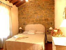 Accommodation:&nbsp;Marino 8