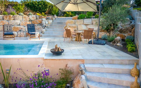 Botra Maria Luxury: Plant, Property, Water, Flowerpot, Chair, Botany, Outdoor Furniture, Sky, Interior Design, Tree